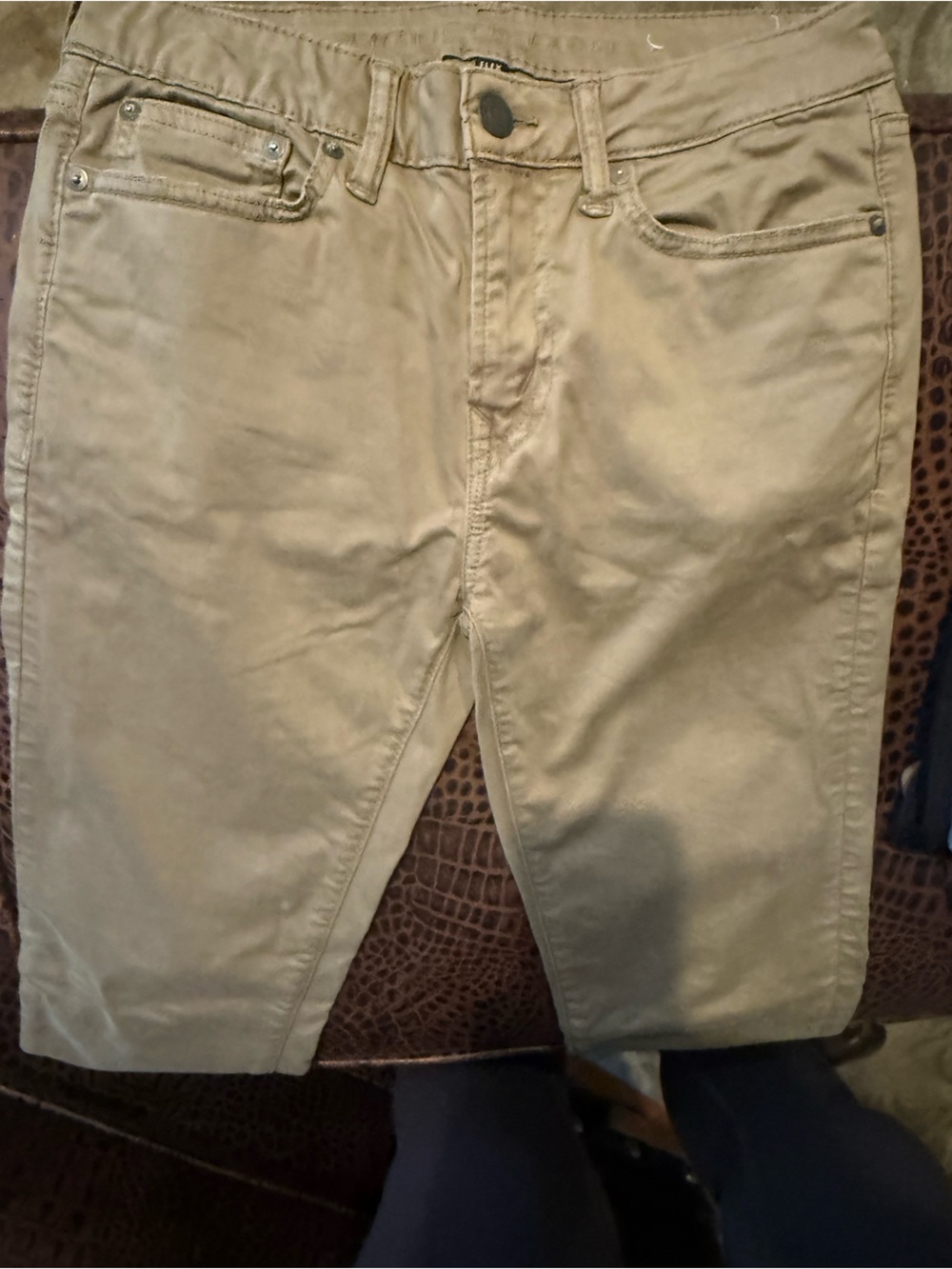 American Eagle Outfitters Men's Tan Chinos - Straight Fit